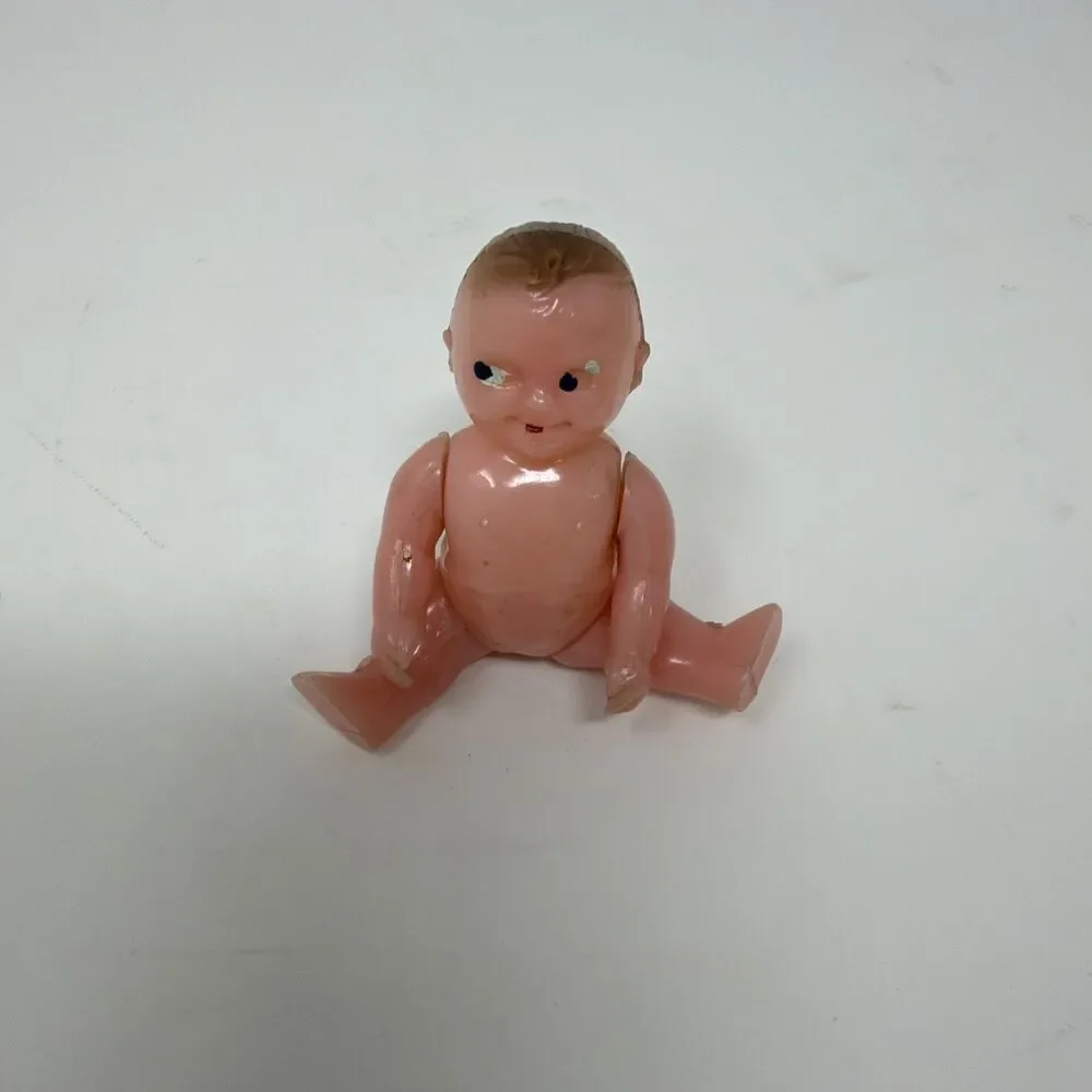 Vintage Renwal Baby No.8 Dollhouse Doll Movable Arms and Legs